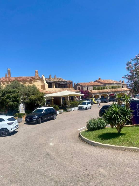appartamento in vendita ad Arzachena in zona Porto Cervo