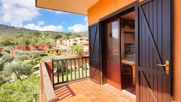 appartamento in vendita ad Arzachena in zona Cannigione