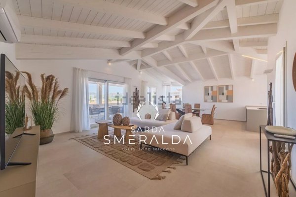 appartamento in vendita ad Arzachena in zona Cannigione