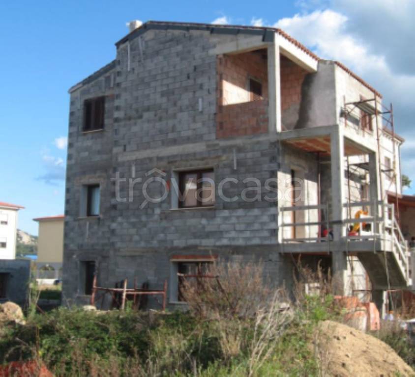 appartamento in vendita ad Arzachena