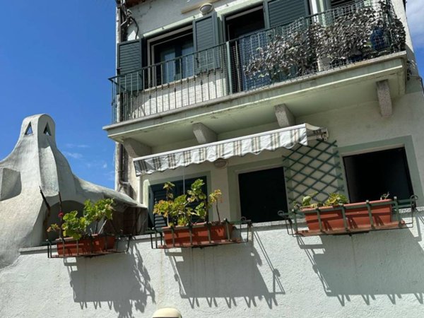 appartamento in vendita ad Arzachena