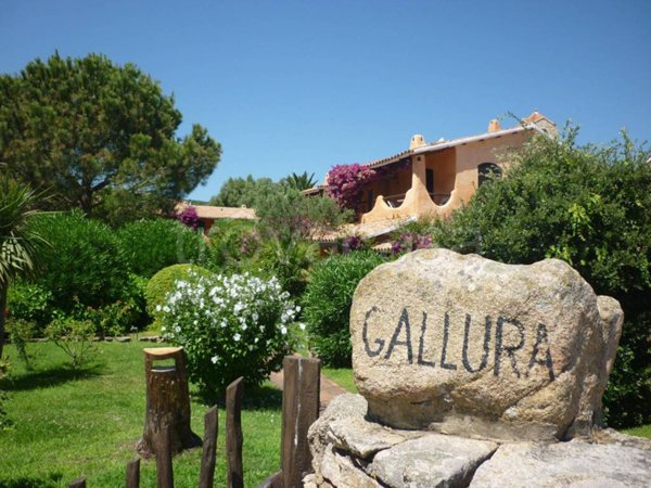 appartamento in vendita ad Arzachena in zona Cannigione