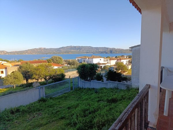 casa indipendente in vendita ad Arzachena