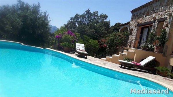 casa indipendente in vendita ad Arzachena in zona Porto Cervo