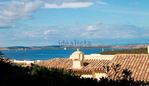 appartamento in vendita ad Arzachena in zona Porto Cervo