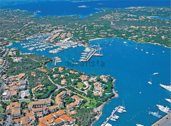 casa indipendente in vendita ad Arzachena in zona Porto Cervo