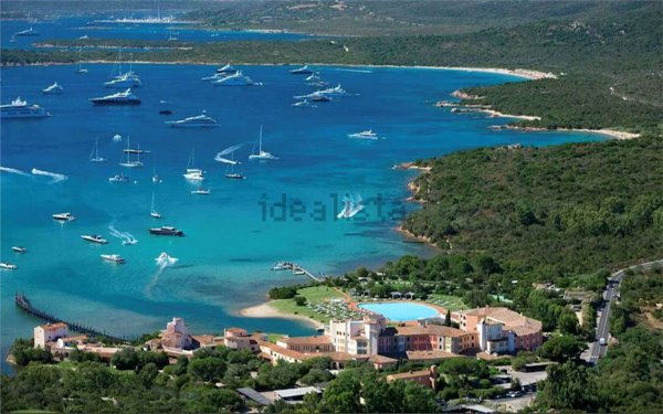 casa indipendente in vendita ad Arzachena in zona Porto Cervo