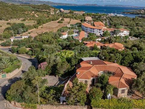 casa indipendente in vendita ad Arzachena