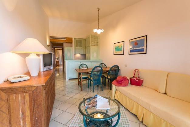 multiproprieta in vendita ad Arzachena in zona Cannigione