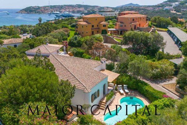 casa indipendente in vendita ad Arzachena in zona Porto Cervo