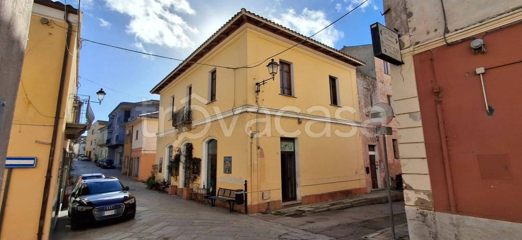 appartamento in vendita ad Arzachena