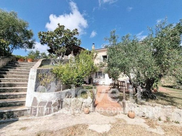 casa indipendente in vendita ad Arzachena in zona Porto Cervo