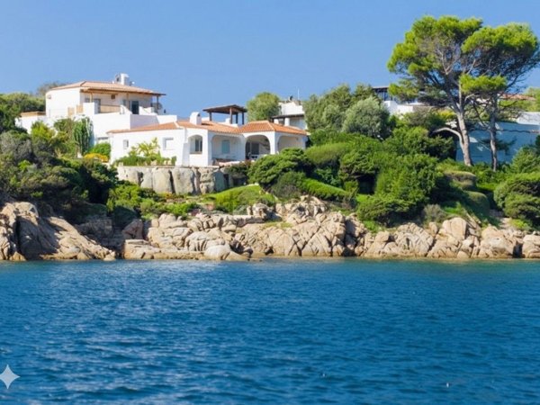 casa indipendente in vendita ad Arzachena in zona Porto Cervo