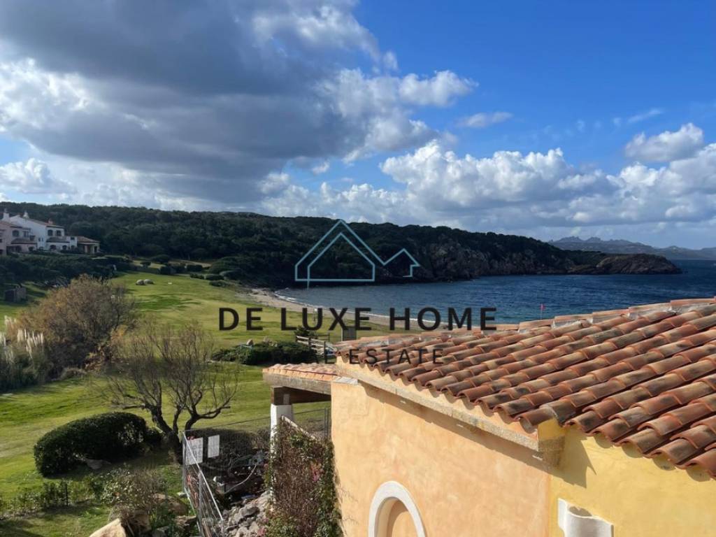 appartamento in vendita ad Arzachena in zona Porto Cervo