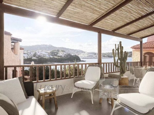 appartamento in vendita ad Arzachena in zona Porto Cervo