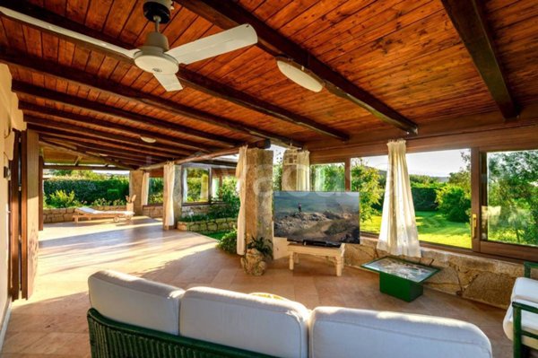 casa indipendente in vendita ad Arzachena