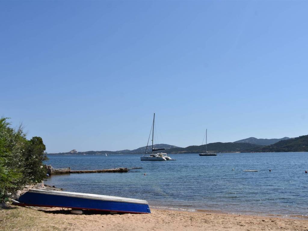 terreno agricolo in vendita ad Arzachena in zona Cannigione