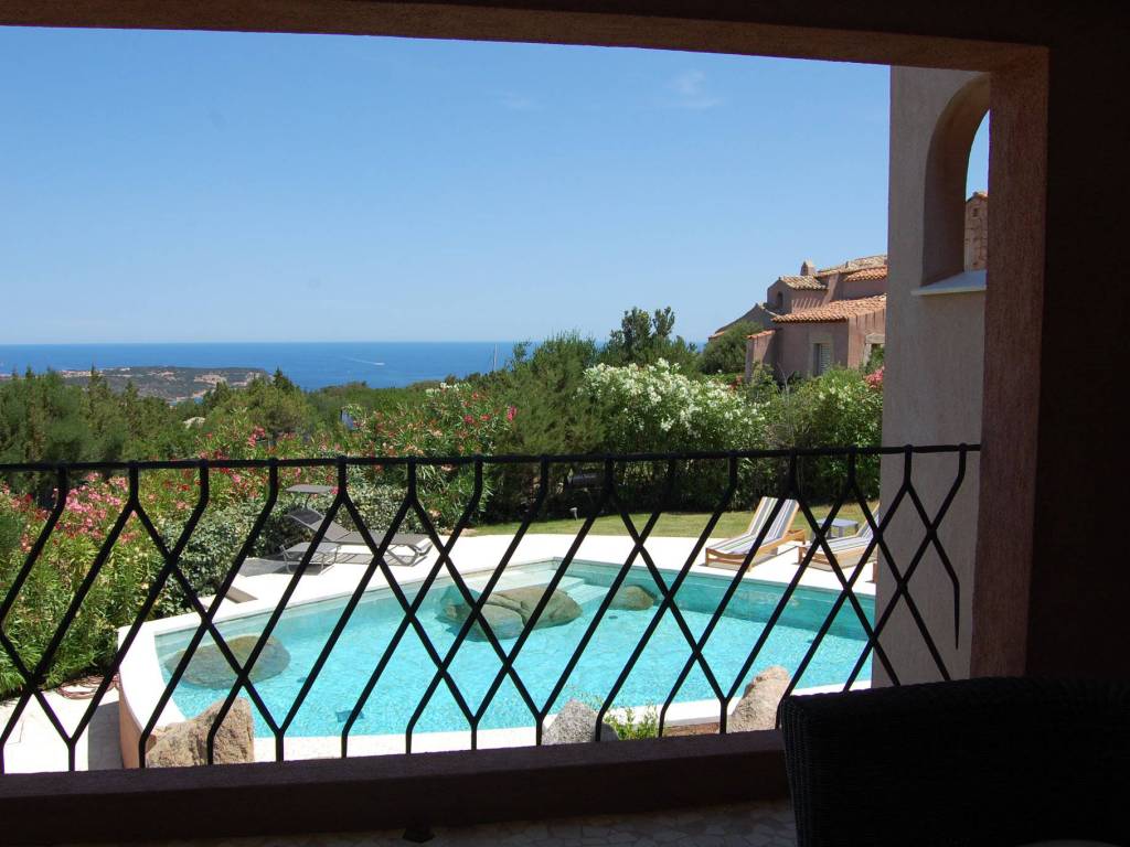 casa indipendente in vendita ad Arzachena in zona Porto Cervo
