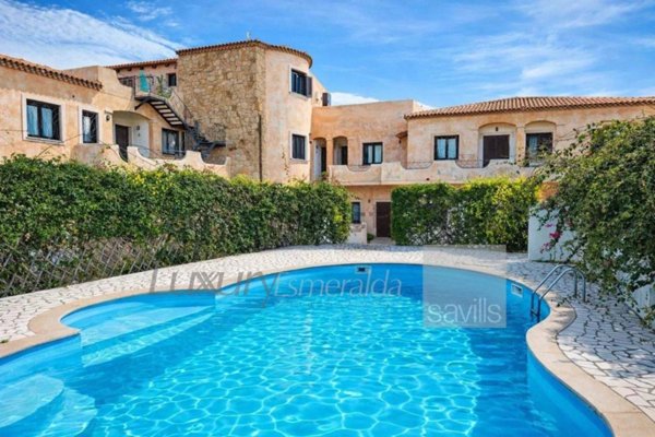 appartamento in vendita ad Arzachena in zona Porto Cervo