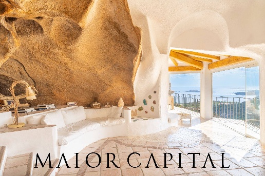 casa indipendente in vendita ad Arzachena in zona Porto Cervo