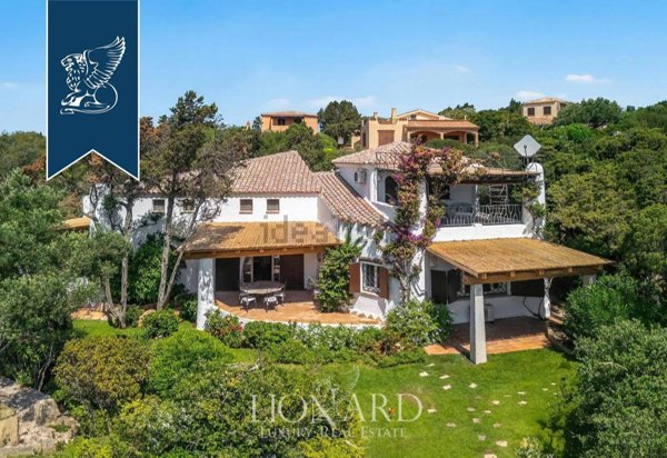 casa indipendente in vendita ad Arzachena in zona Porto Cervo
