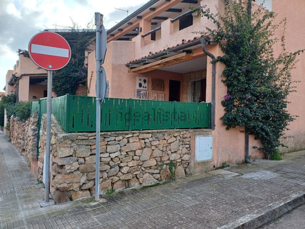 appartamento in vendita ad Arzachena