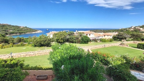 appartamento in vendita ad Arzachena in zona Porto Cervo
