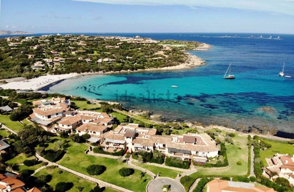 appartamento in vendita ad Arzachena in zona Porto Cervo