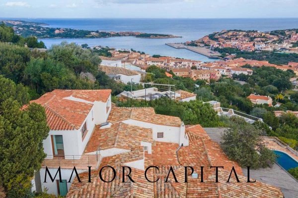 casa indipendente in vendita ad Arzachena in zona Porto Cervo