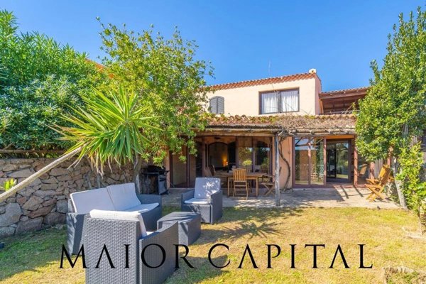 appartamento in vendita ad Arzachena in zona Porto Cervo