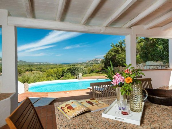 casa indipendente in vendita ad Arzachena