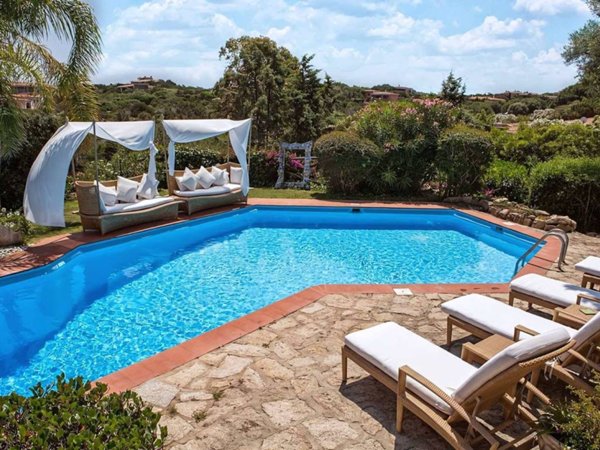 casa indipendente in vendita ad Arzachena in zona Porto Cervo