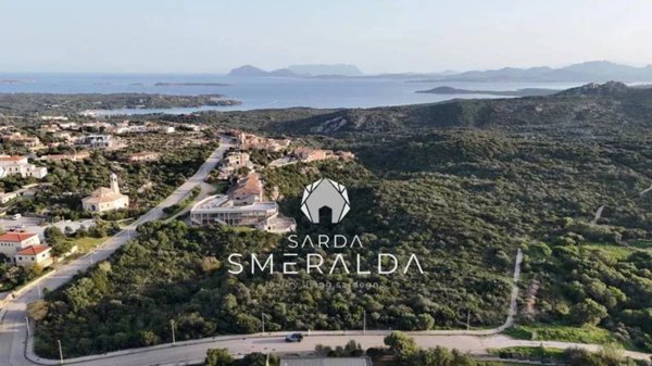 terreno agricolo in vendita ad Arzachena in zona Abbiadori