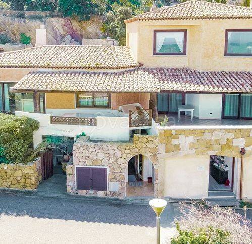 appartamento in vendita ad Arzachena in zona Porto Cervo