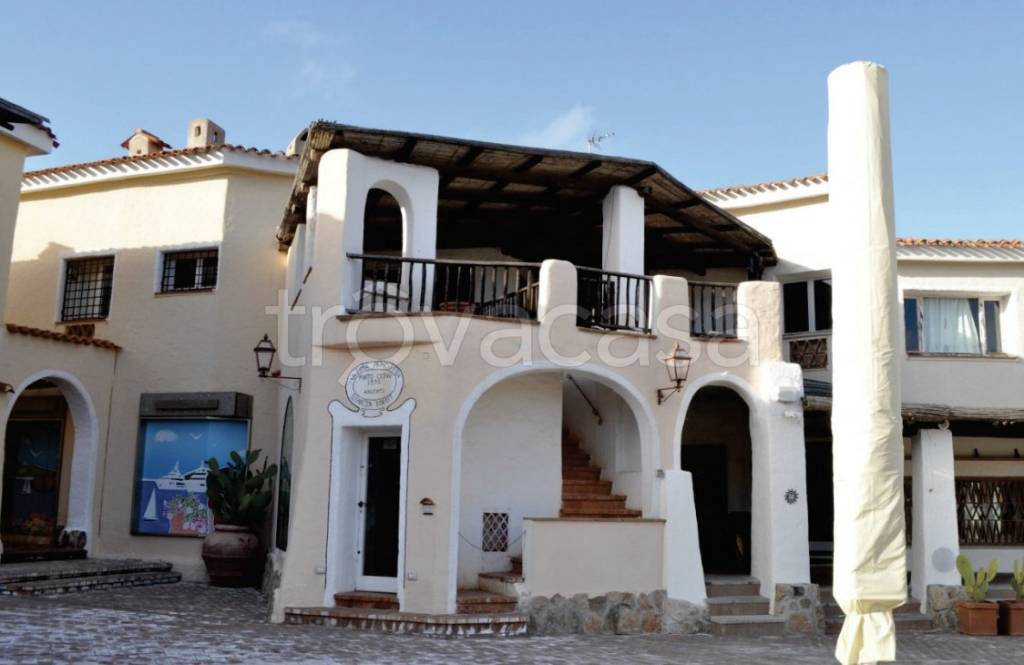 casa indipendente in vendita ad Arzachena in zona Porto Cervo