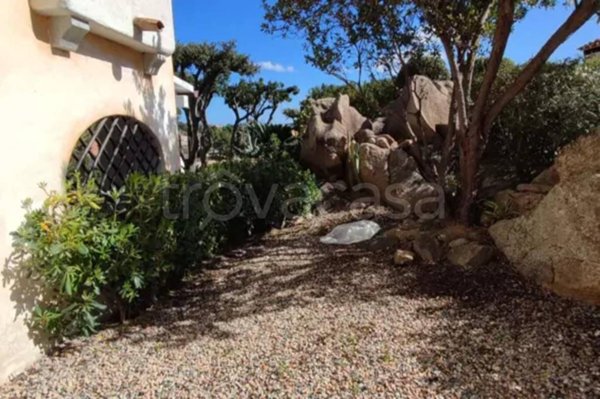 appartamento in vendita ad Arzachena