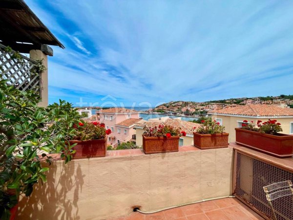 appartamento in vendita ad Arzachena in zona Porto Cervo