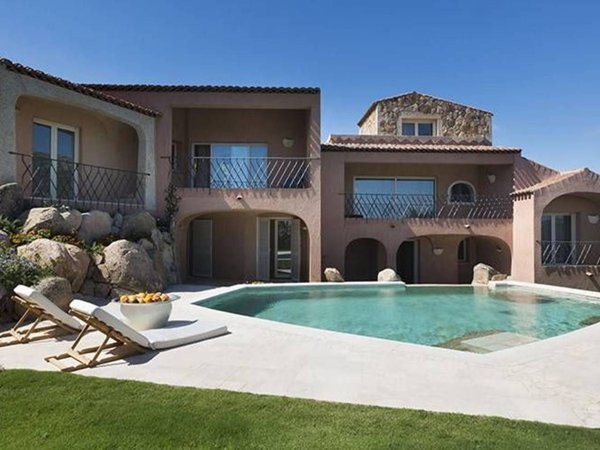 casa indipendente in vendita ad Arzachena in zona Porto Cervo