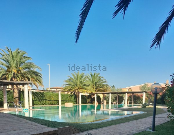 appartamento in vendita ad Arzachena