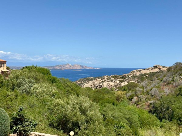 appartamento in vendita ad Arzachena in zona Porto Cervo