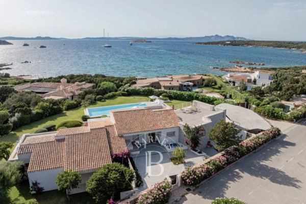 casa indipendente in vendita ad Arzachena in zona Porto Cervo