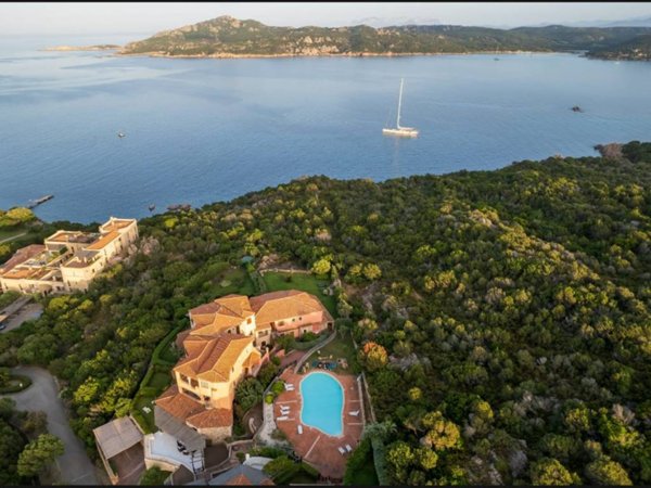 appartamento in vendita ad Arzachena in zona Porto Cervo