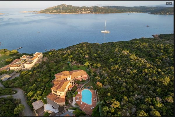 appartamento in vendita ad Arzachena in zona Porto Cervo