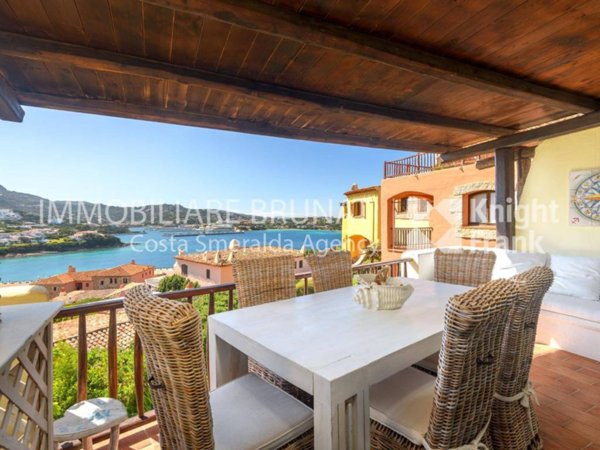 appartamento in vendita ad Arzachena in zona Porto Cervo