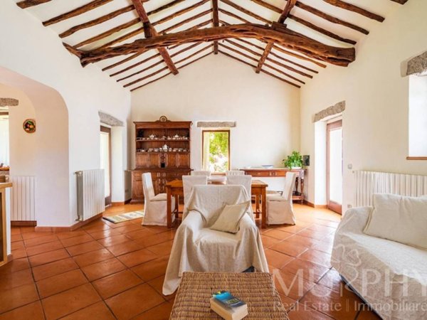 casa indipendente in vendita ad Arzachena