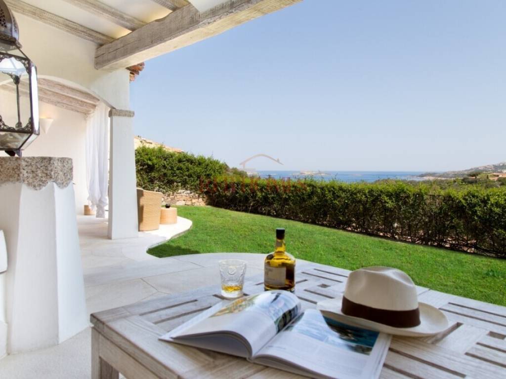 casa indipendente in vendita ad Arzachena in zona Porto Cervo