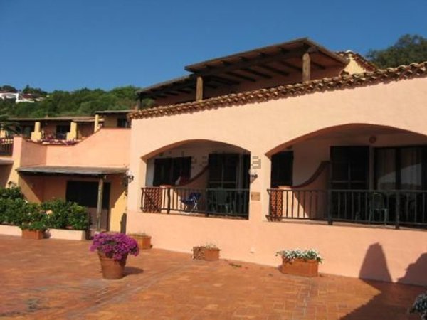 multiproprieta in vendita ad Arzachena in zona Pantogia