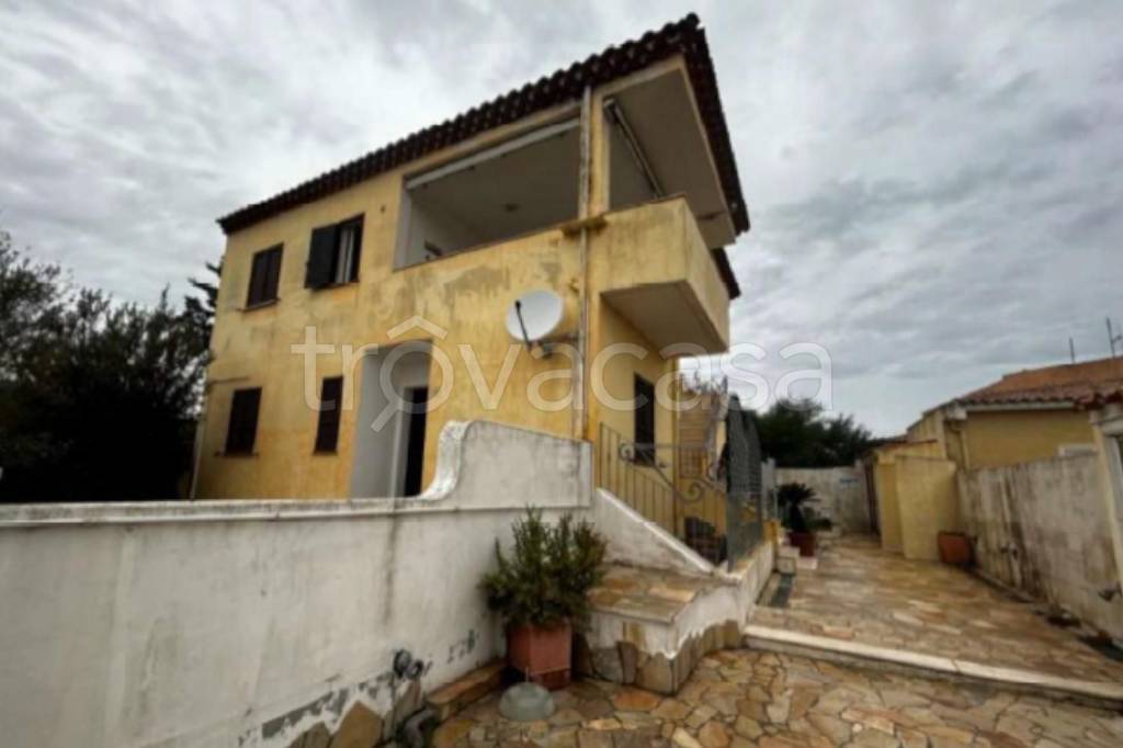appartamento in vendita ad Arzachena in zona Cannigione
