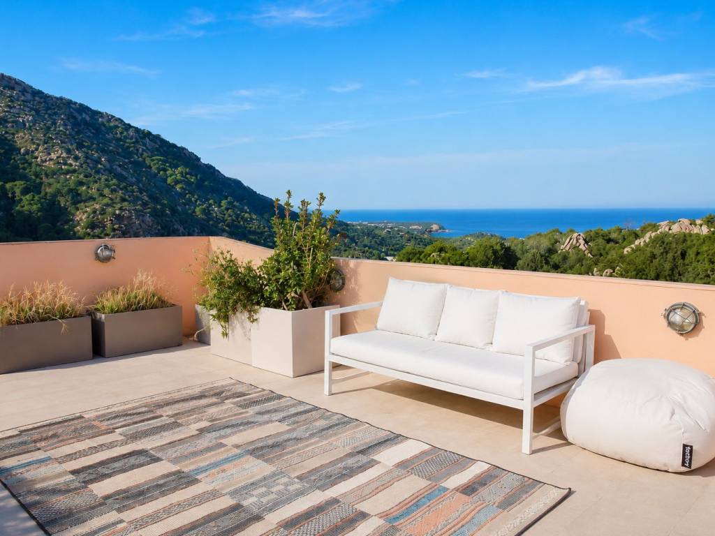 appartamento in vendita ad Arzachena in zona Porto Cervo