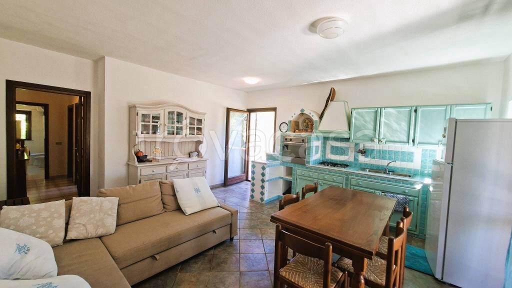 appartamento in vendita ad Arzachena in zona Cannigione